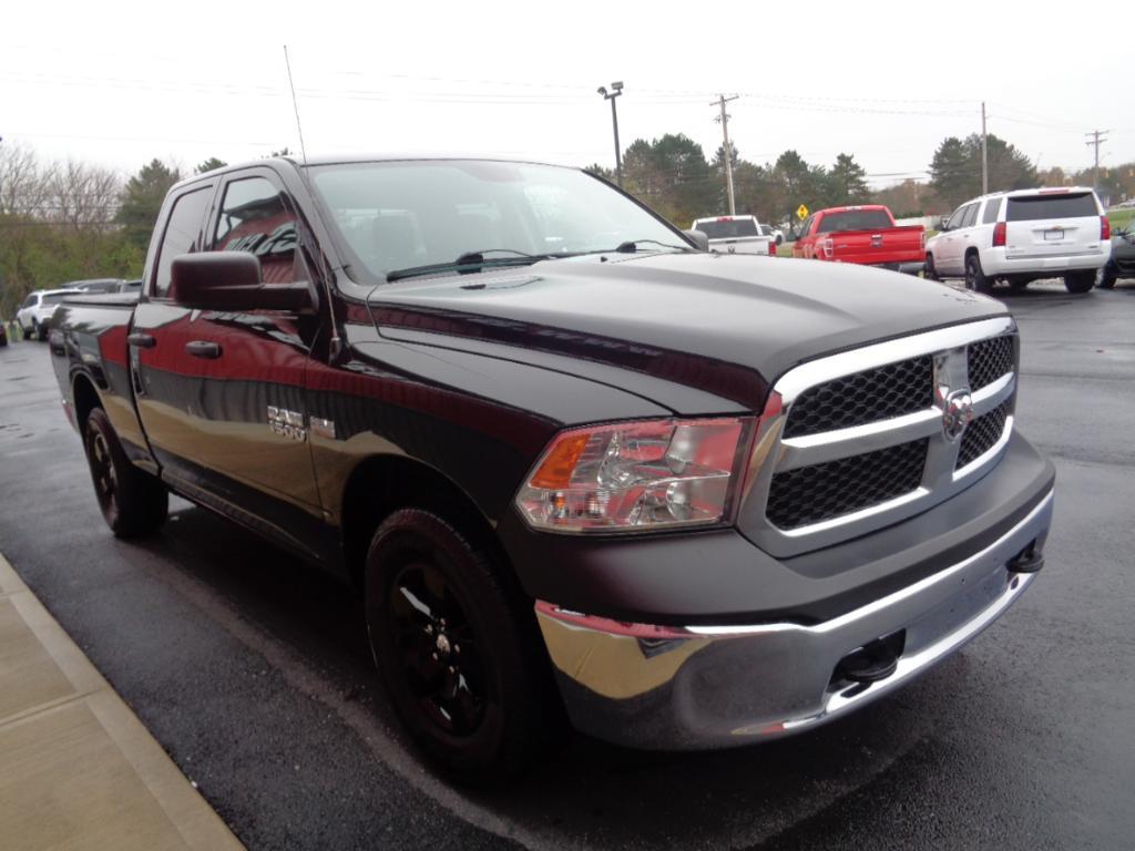used 2015 Ram 1500 car, priced at $12,995