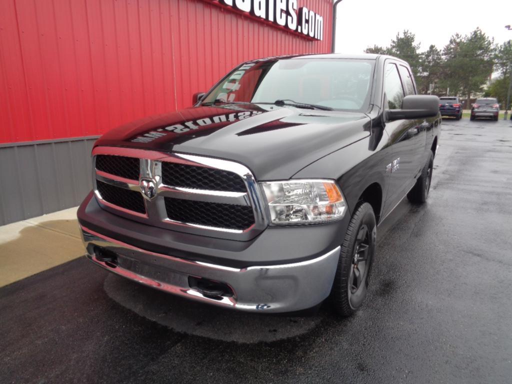used 2015 Ram 1500 car, priced at $12,995