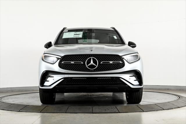 new 2025 Mercedes-Benz GLC 300 car, priced at $57,085