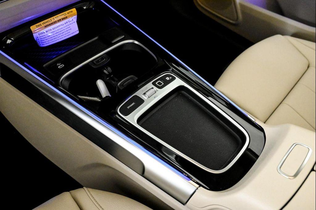 new 2026 Mercedes-Benz GLB 250 car, priced at $52,230
