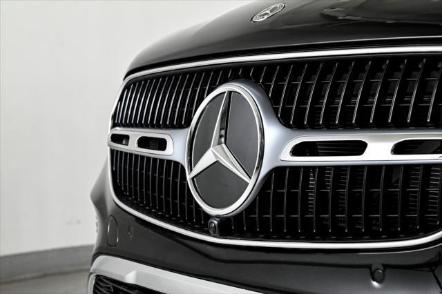 new 2025 Mercedes-Benz GLC 300 car, priced at $54,315