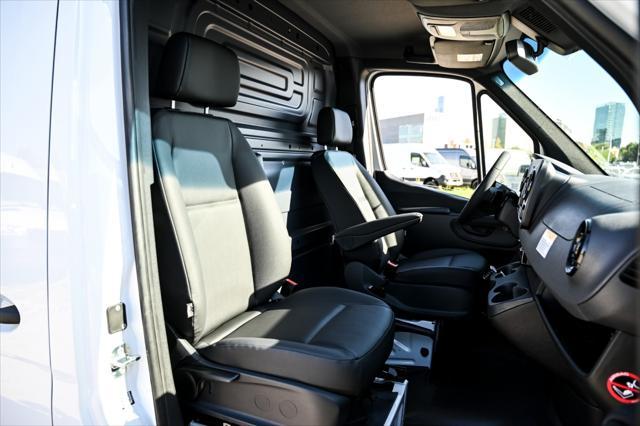 new 2025 Mercedes-Benz Sprinter 2500 car, priced at $56,041