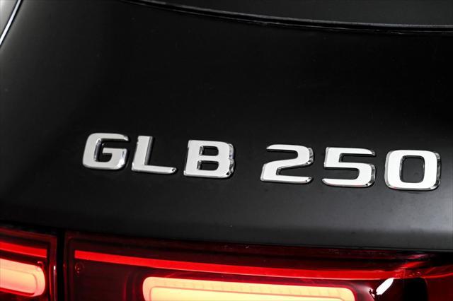 new 2025 Mercedes-Benz GLB 250 car, priced at $52,100