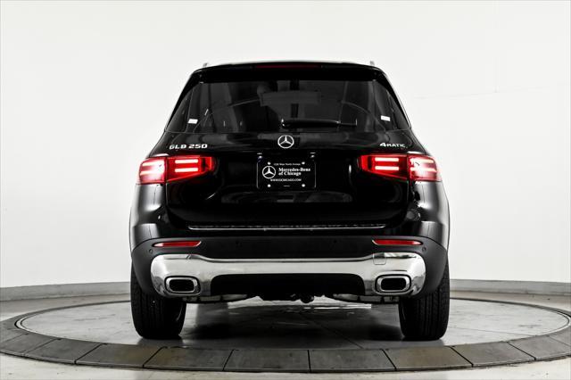new 2025 Mercedes-Benz GLB 250 car, priced at $52,100