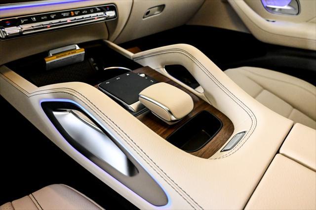 new 2025 Mercedes-Benz GLE 450 car, priced at $73,745