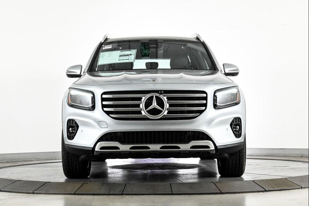 new 2026 Mercedes-Benz GLB 250 car, priced at $53,260