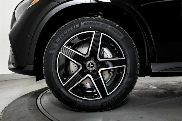 new 2025 Mercedes-Benz GLC 300 car, priced at $57,600