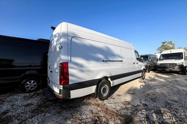 new 2025 Mercedes-Benz Sprinter 2500 car, priced at $70,809