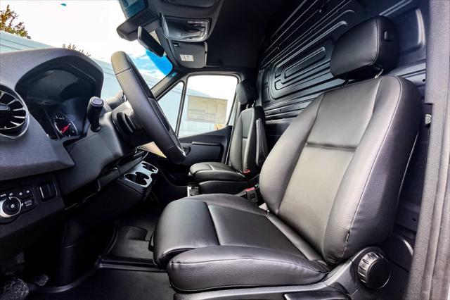 new 2025 Mercedes-Benz Sprinter 2500 car, priced at $76,109