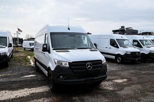 new 2024 Mercedes-Benz Sprinter 2500 car, priced at $67,953