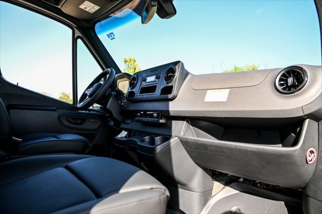 new 2024 Mercedes-Benz Sprinter 3500 car, priced at $68,637