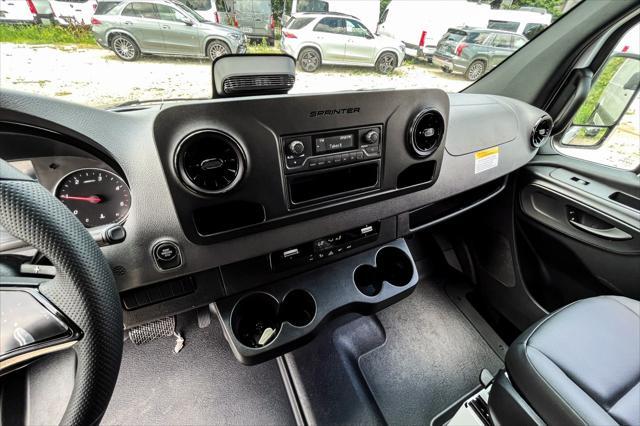 new 2025 Mercedes-Benz Sprinter 2500 car, priced at $52,747