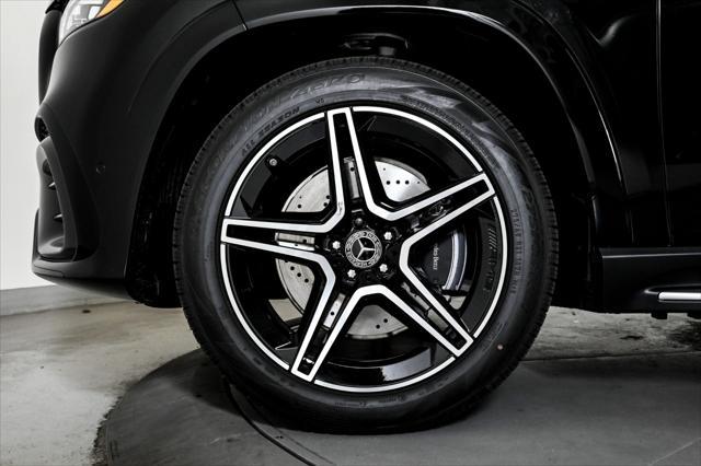 new 2025 Mercedes-Benz GLS 450 car, priced at $103,880