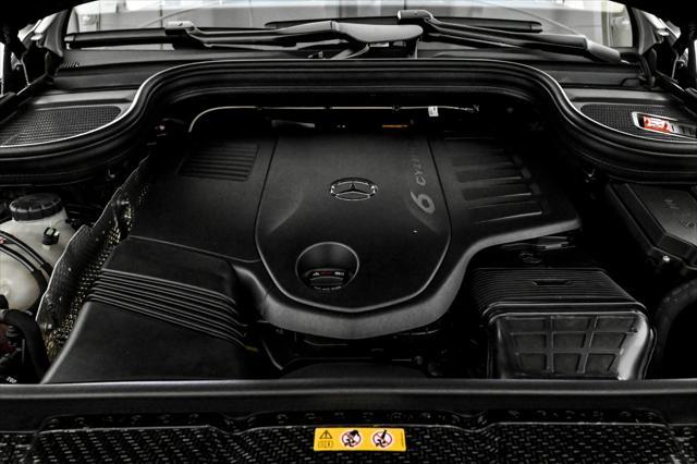 new 2025 Mercedes-Benz GLS 450 car, priced at $103,880