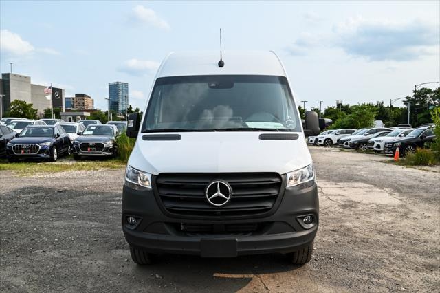 new 2024 Mercedes-Benz Sprinter 3500 car, priced at $68,158