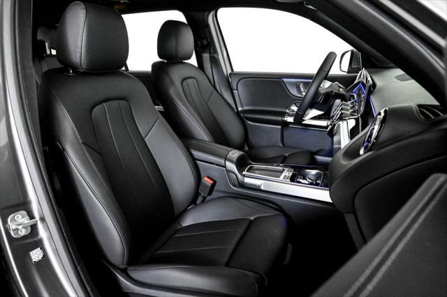new 2025 Mercedes-Benz GLB 250 car, priced at $53,045
