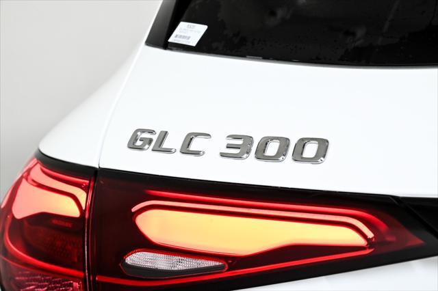 new 2025 Mercedes-Benz GLC 300 car, priced at $60,310