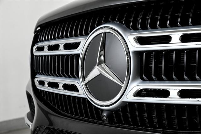 new 2025 Mercedes-Benz GLE 450 car, priced at $73,965