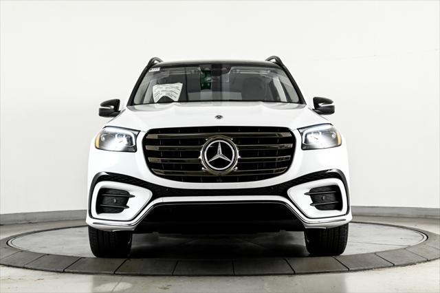 new 2025 Mercedes-Benz GLS 450 car, priced at $104,790