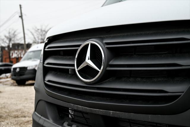 new 2024 Mercedes-Benz Sprinter 2500 car, priced at $75,078