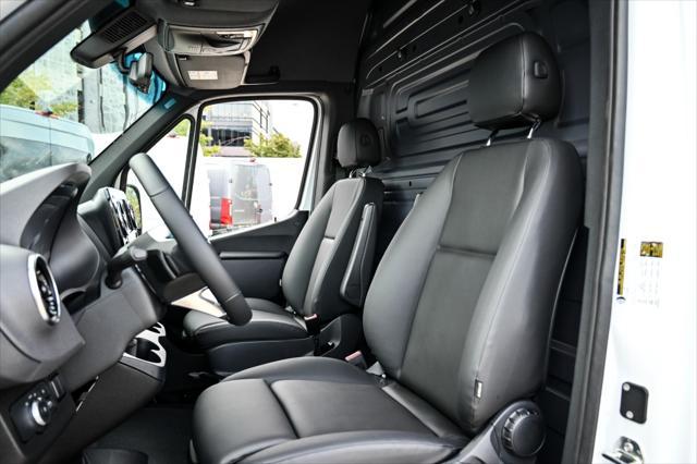 new 2025 Mercedes-Benz Sprinter 2500 car, priced at $70,809