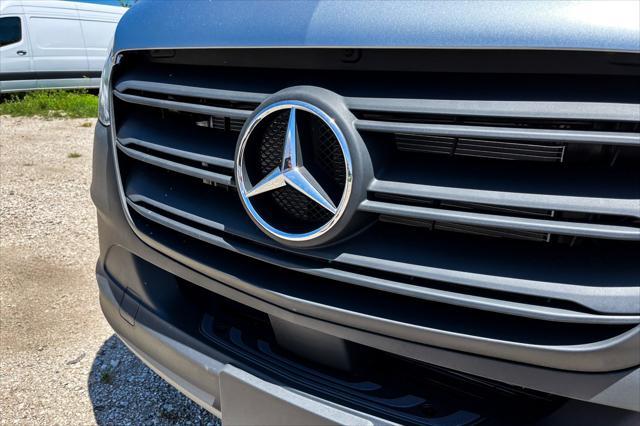 new 2025 Mercedes-Benz Sprinter 2500 car, priced at $59,688