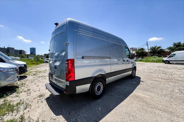 new 2025 Mercedes-Benz Sprinter 2500 car, priced at $59,688