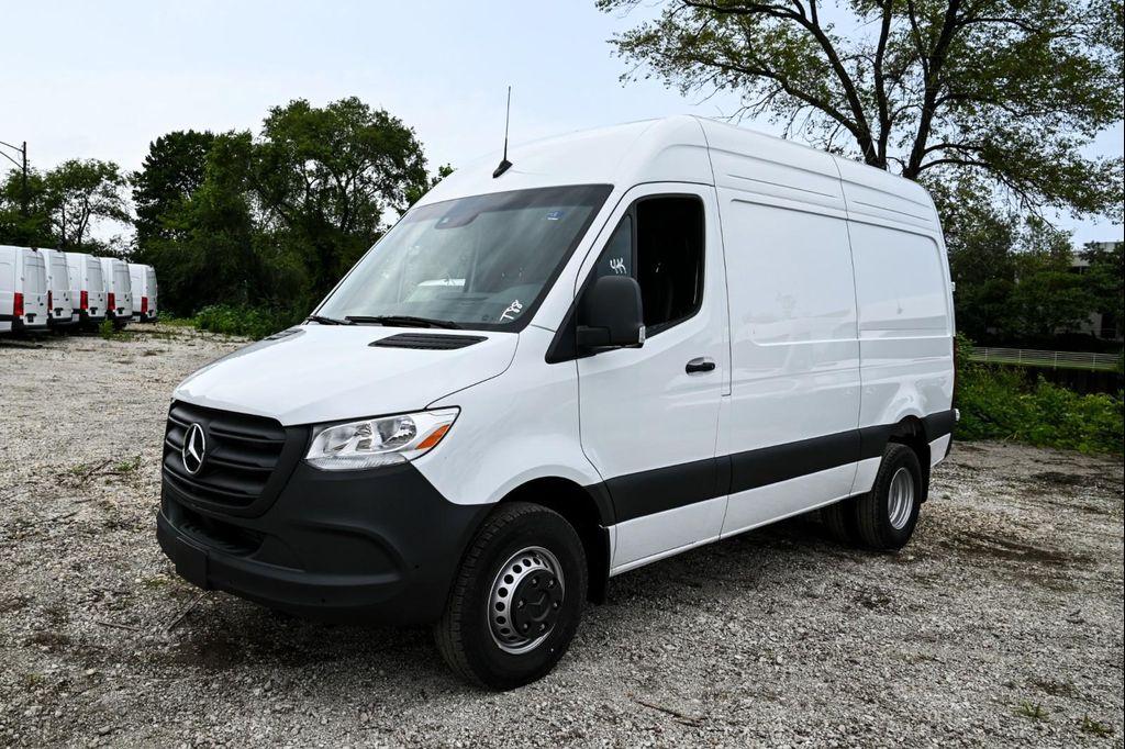 new 2024 Mercedes-Benz Sprinter 3500 car, priced at $62,753