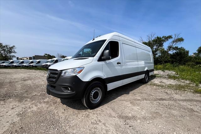 new 2025 Mercedes-Benz Sprinter 2500 car, priced at $67,936
