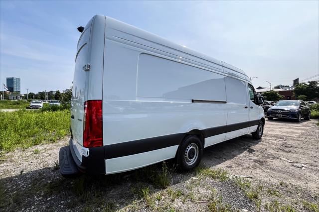 new 2025 Mercedes-Benz Sprinter 2500 car, priced at $67,936