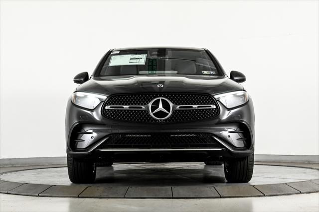 new 2025 Mercedes-Benz GLC 300 car, priced at $68,600