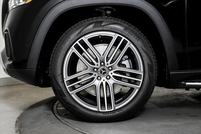 new 2025 Mercedes-Benz GLS 450 car, priced at $94,830