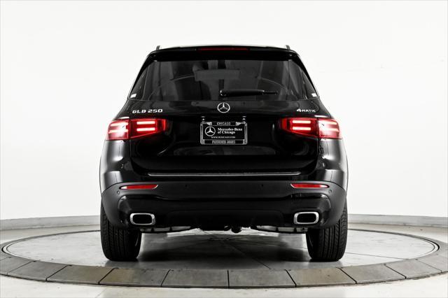 new 2025 Mercedes-Benz GLB 250 car, priced at $53,860