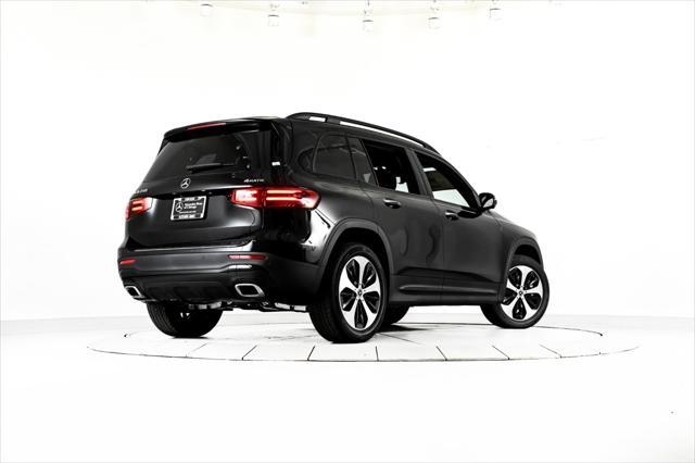 new 2025 Mercedes-Benz GLB 250 car, priced at $53,860