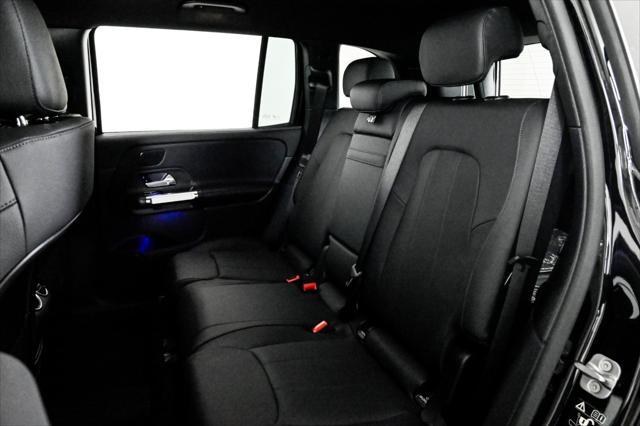 new 2025 Mercedes-Benz GLB 250 car, priced at $53,860
