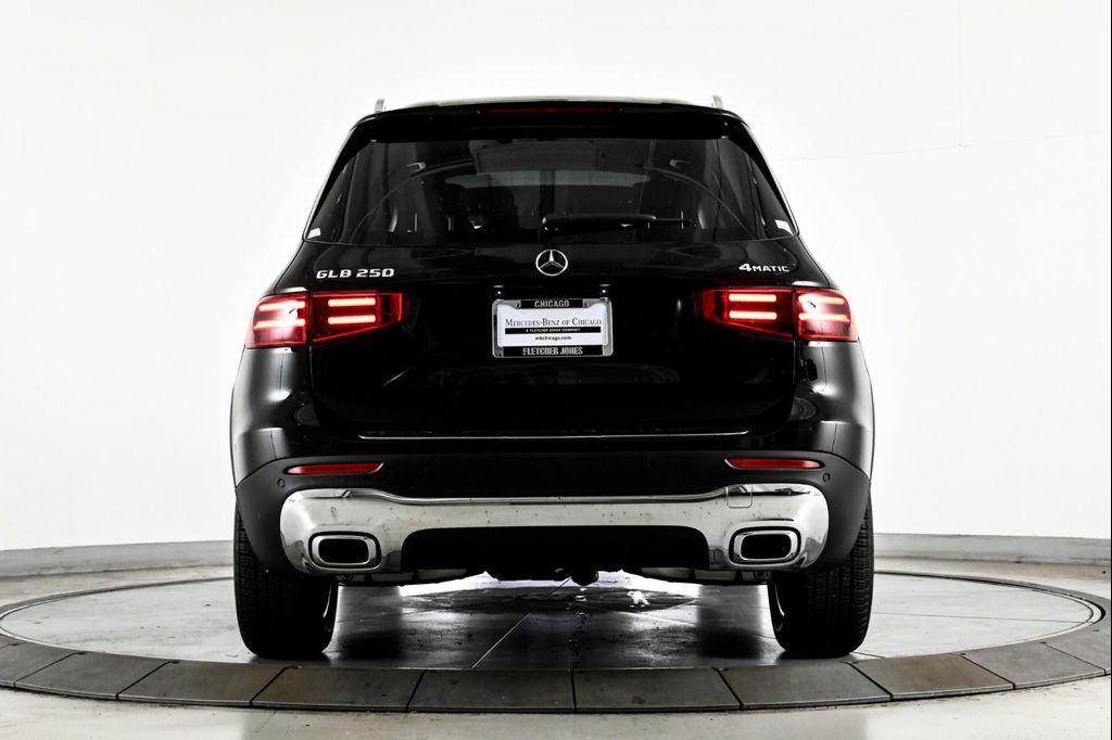 new 2026 Mercedes-Benz GLB 250 car, priced at $53,980