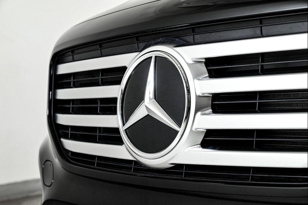 new 2026 Mercedes-Benz GLB 250 car, priced at $53,980