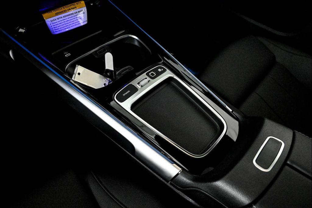 new 2026 Mercedes-Benz GLB 250 car, priced at $53,980