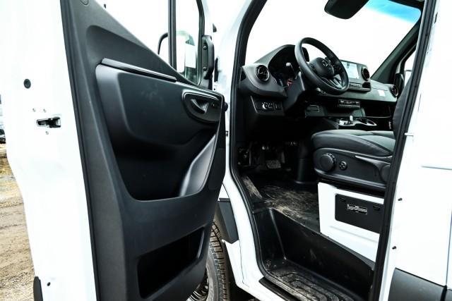 new 2024 Mercedes-Benz Sprinter 2500 car, priced at $75,279