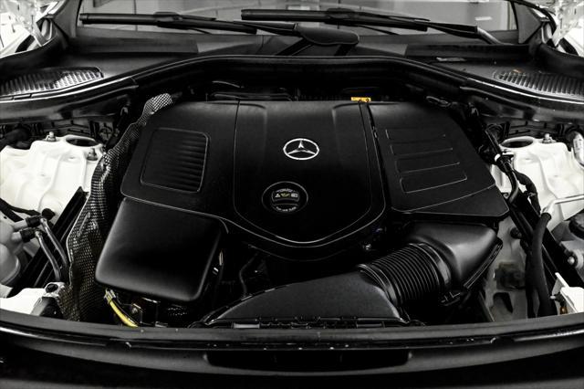 used 2025 Mercedes-Benz GLC 300 car, priced at $47,994