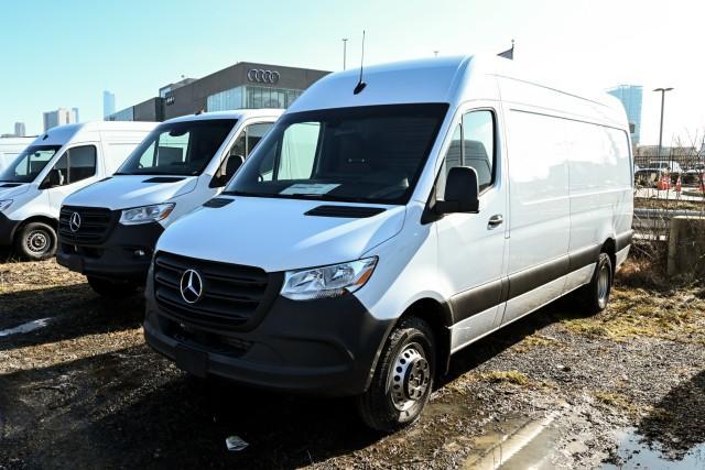 new 2024 Mercedes-Benz Sprinter 3500 car, priced at $68,454