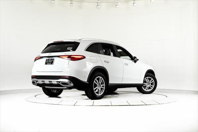 new 2025 Mercedes-Benz GLC 300 car, priced at $54,185