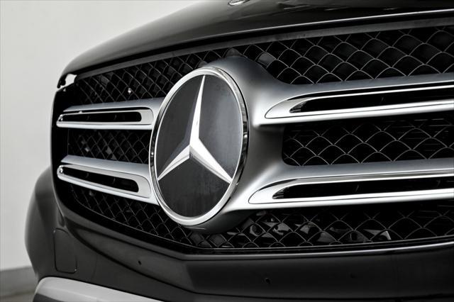 used 2019 Mercedes-Benz GLC 300 car, priced at $27,222