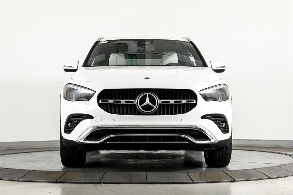 new 2025 Mercedes-Benz GLA 250 car, priced at $46,345