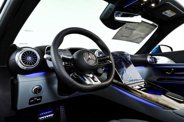 new 2024 Mercedes-Benz AMG SL 43 car, priced at $117,985