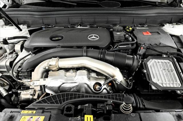 new 2025 Mercedes-Benz GLB 250 car, priced at $49,595
