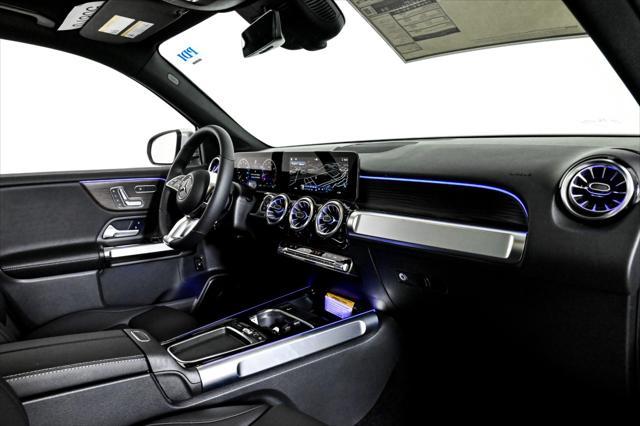 new 2025 Mercedes-Benz GLB 250 car, priced at $54,570