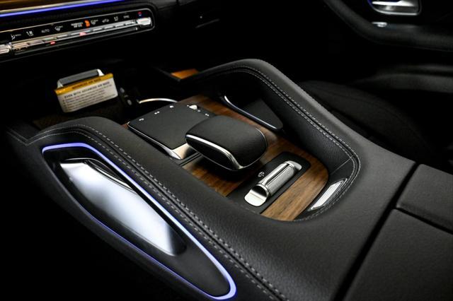 new 2025 Mercedes-Benz GLS 450 car, priced at $98,210