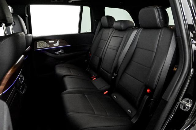 new 2025 Mercedes-Benz GLS 450 car, priced at $98,210