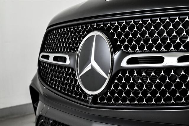 new 2025 Mercedes-Benz GLC 300 car, priced at $69,735